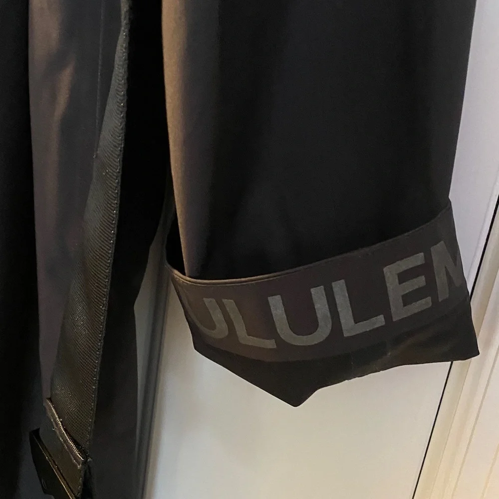 Lululemon Black Stunning Logo Reflective Long Hooded Trench Coat - Picture 10 of 16